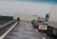 Trafic blocat! Un container a căzut din TIR pe DN 7 Pitești – Râmnicu Vâlcea