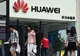 Angajații de la Huawei, sancționați pentru mesajele de Anul Nou
