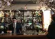 Au intrat în restaurantul unui român din New York, dar când au văzut ce e pe mese, s-au uluit