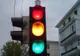Cod Rutier 2025: Cum scapi de amendă dacă treci cu mașina pe roșu la semafor?