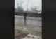 Cel mai funny video, după ploaia înghețată: Nu știu cum e la Predeal, dar la Buzău se schiază normal