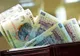 Cresc, din nou, salariile la stat