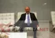Traian Băsescu a acceptat o mini şedinţă foto la Realitatea TV. Imagini din culise, surprinse de realitatea.net