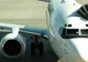 Panică pe aeroport, după ce două femei au aruncat monede în motor. Motivul a șocat și mai rău!
