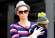 Ce face Charlize Theron cu propriul copil