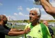 Cel mai bătrân fotbalist din lume. Joacă în campionat la 73 de ani!