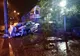 Grav accident în Cluj! O maşină a lovit doi stâlpi, iar şoferul a fugit (FOTO)