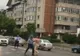 VIDEO Gol pușcă pe stradă. A fost încătușat de poliție