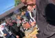Fără jandarmi, Mihai Tudose a făcut o baie de mulțime la Buzău (P)