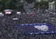 Mii de oameni în Piața Victoriei din București. Filosoful Şora (102 ani): "Să mergem la vot!"