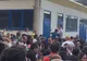 Românii cu copii mici după ei, umiliți la secțiile de vot din diaspora