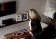 Cea mai bună prietenă a mamei habar nu avea de camera video ascunsă în dormitorul băiatului...