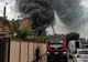 Incendiu puternic în Bacău: ard un depozit și o clădire de birouri