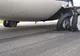 Cel mai grav incident din ultimii 5 ani pe aeroportul Otopeni: anvelopa unui avion Tarom a explodat