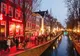 Decizie extremă în Amsterdam. Turiștii - acces interzis în magazinele care vând marijuana
