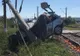 O mașină a fost spulberată de tren în Cluj: o persoană încarcerată
