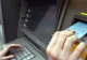 O nouă metodă de înșelătorie la bancomat șochează. Cum ți se golește cardul fără să știi