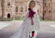 Fetiţa fără picioare urcă pe podium la New York Fashion Week la doar 9 ani
