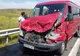 Un microbuz ce transporta 12 oameni s-a ciocnit cu un camion, pe A1