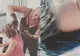Pink i-a vopsit părul fiicei sale în albastru ca să sprijine o altă mămică celebră