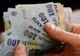 Aglomerație mare la taxe și impozite în Capitală