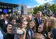 Baie de mulțime a lui Iohannis la Cluj. Președintele, selfie cu trecătorii
