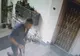 A furat la miezul nopții o bicicletă de la etajul 5. După trei săptămâni revine în același loc și...