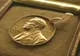 Premiul Nobel pentru Medicină, acordat pentru contribuții în identificarea virusului Hepatitei C. Trei cercetători împart distincția în 2020