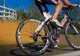 Biciclist mort, după ce a fost aruncat dintr-o mașină în alta