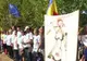 Protestatarii din fața Parlamentului au sărbătorit picarea Guvernului cu șampanie