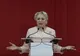 Dăncilă, atac dur la președinte: Crizele lui Iohannis nu ar trebui să fie și crizele României