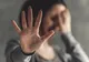 Un tânăr a intrat peste o femeie în casă şi a încercat să violeze. Ce-a urmat