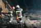 Incendiu devastator, la Curtici. Acoperişul unei clădiri CFR a ars ca o torţă