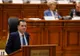 În premieră! Guvernul și-a asumat în Parlament răspunderea pe buget. Cumulul pensiei cu salariul, interzis