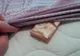 De ce e bine să pui un săpun sub lenjeria de pat