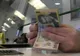 Datori vânduți! În doar 11 luni, datoria externă a crescut cu aproape 7,3 miliarde de euro