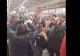 VIDEO și FOTO - Haos fără rost în magazine - Românii s-au bulucit la cumpărături, rafturi goale și cozi interminabile la casă