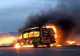 La un pas de tragedie! Un microbuz de călători a ars complet în Iași