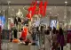 Decizia suedezilor de la H&M, după ce au închis temporar magazinele și au făcut concedieri masive