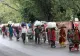 VIDEO Milioane de indieni merg pe jos după suspendarea trenurilor, în timpul epidemiei de coronavirus