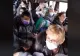 Cum sunt transportaţi spre centrele de carantină românii întorşi în ţară: "Ne transportă ca pe niște animale!"