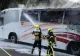 FOTO Panică pe autostradă, un autocar cu zeci de români a luat foc, în apropiere de Viena