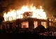 Incendiu devastator, în munți. Cabana Cheile Buții, cea mai veche din zona de vest a Văii Jiului, s-a făcut scrum