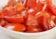 Acest ingredient adăugat în salata de roșii îi va schimba complet gustul! Cine s-ar fi gândit?