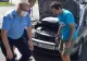 ȘARPE de un metru și jumătate, găsit de un șofer sub capota mașinii! O zi obișnuită s-a transformat într-un COȘMAR