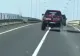 Video/ Ambulanță aflată în misiune, șicanată în trafic de un șofer iresponsabil