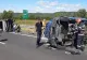 Accident teribil pe A1, un microbuz cu 7 persoane s-a răsturnat. O femeie însărcinată a decedat