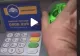 VIDEO Cum îți poate fi clonat cardul la bancomat și ce poți face că să te ferești