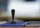 Alegeri parlamentare 2020. Cum votează persoanele izolate, carantinate, aflate în spital sau arestate