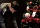 VIDEO | Jucătorii de la CFR Cluj au împodobit bradul “alb-vișiniu”, înainte de Crăciun